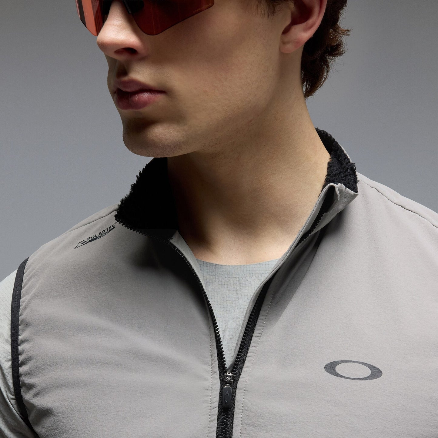 Oakley Men's Elements Alpha Vest