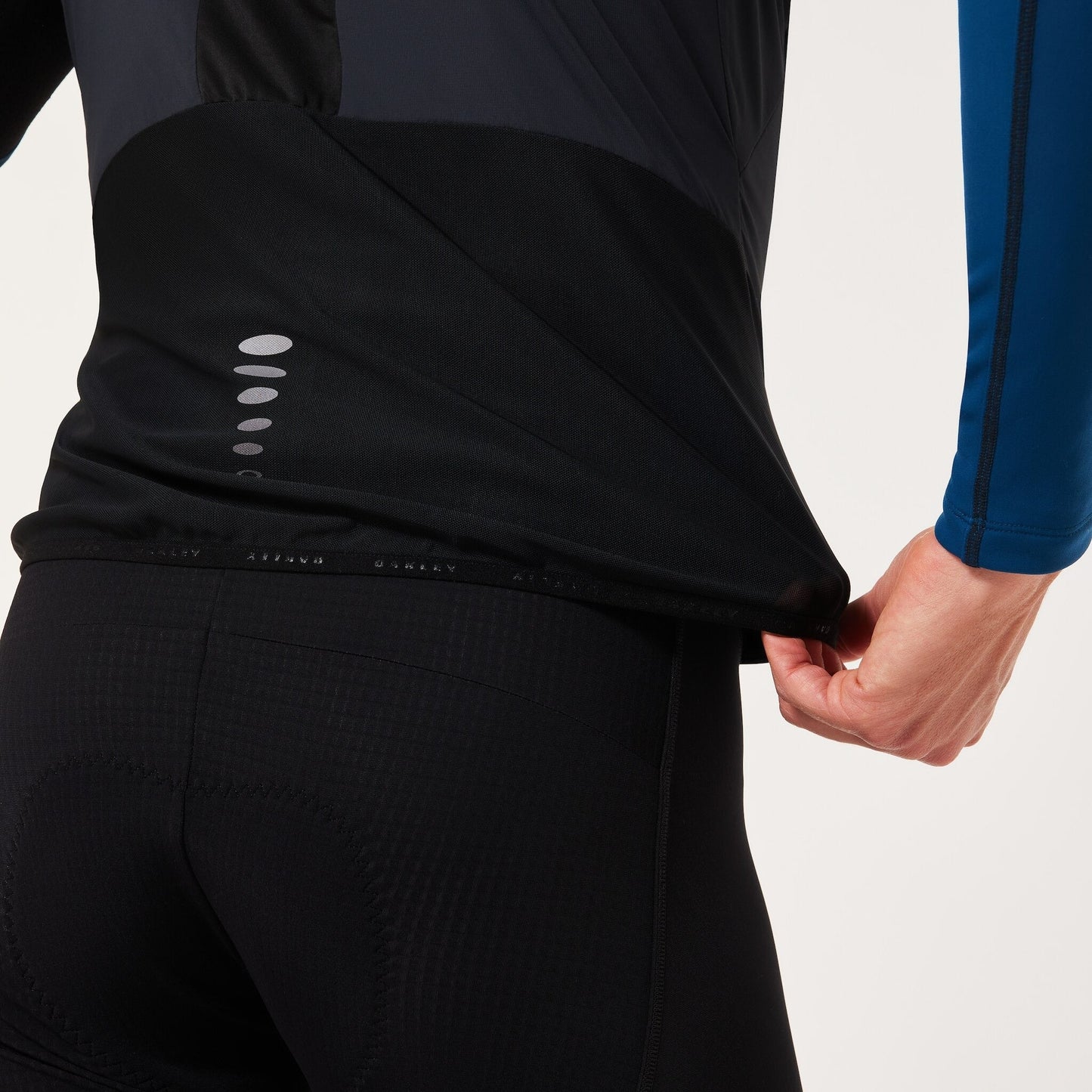 Oakley Men's Endurance Pkbl Alpha Vest
