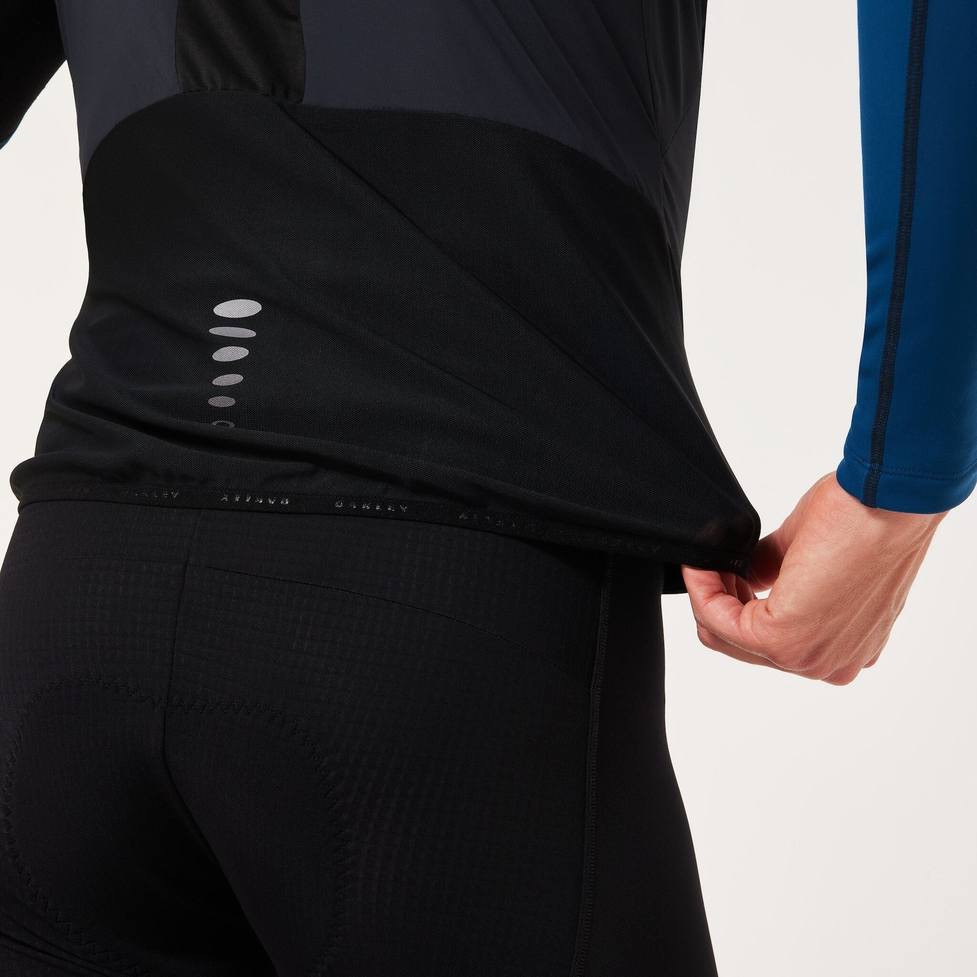 Oakley Men's Endurance Pkbl Alpha Vest