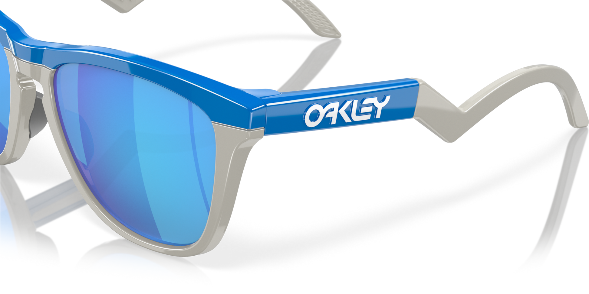 Oakley Frogskins Hybrid Glasses