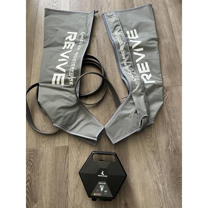 Mueller REVIVE M2 Gear Pack: Full Leg Boots and M2 Console M2RG200
