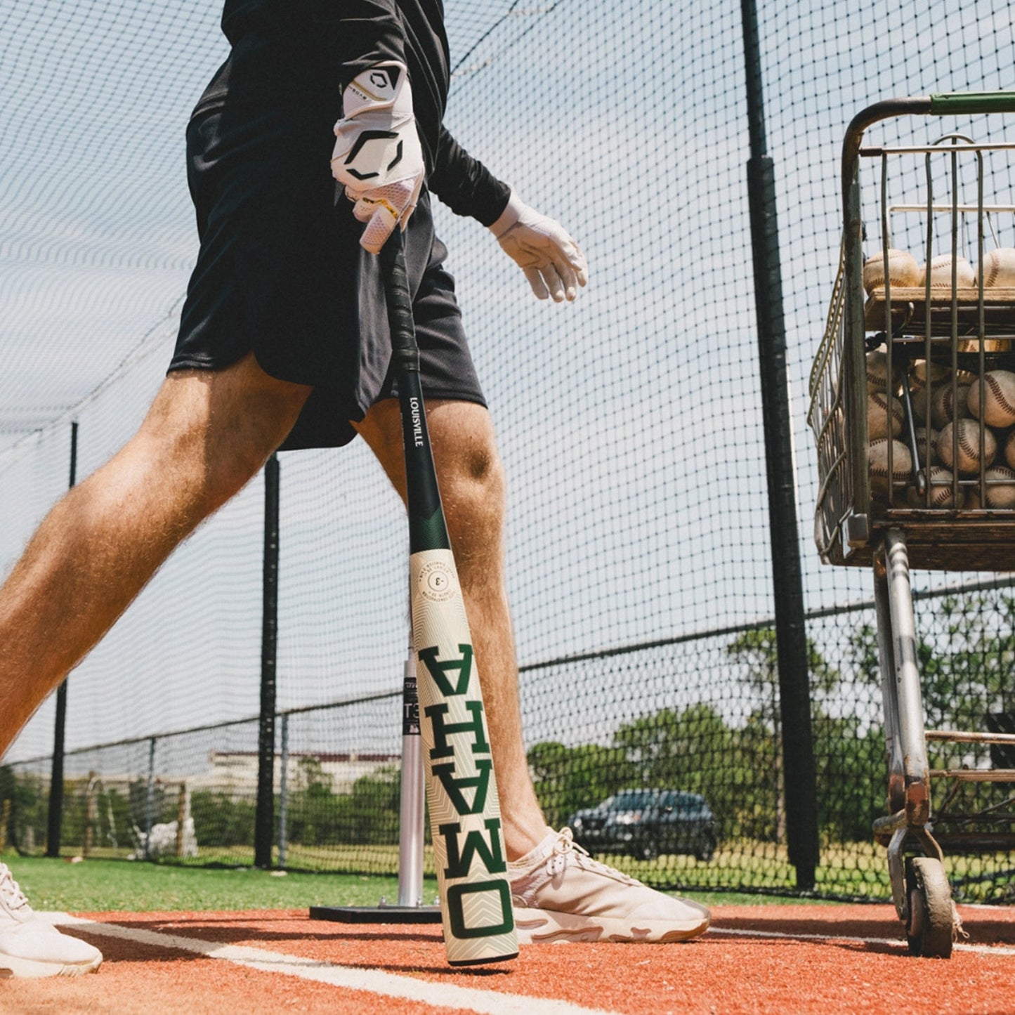 Louisville Omaha 2026 (-3) BBCOR Baseball Bat