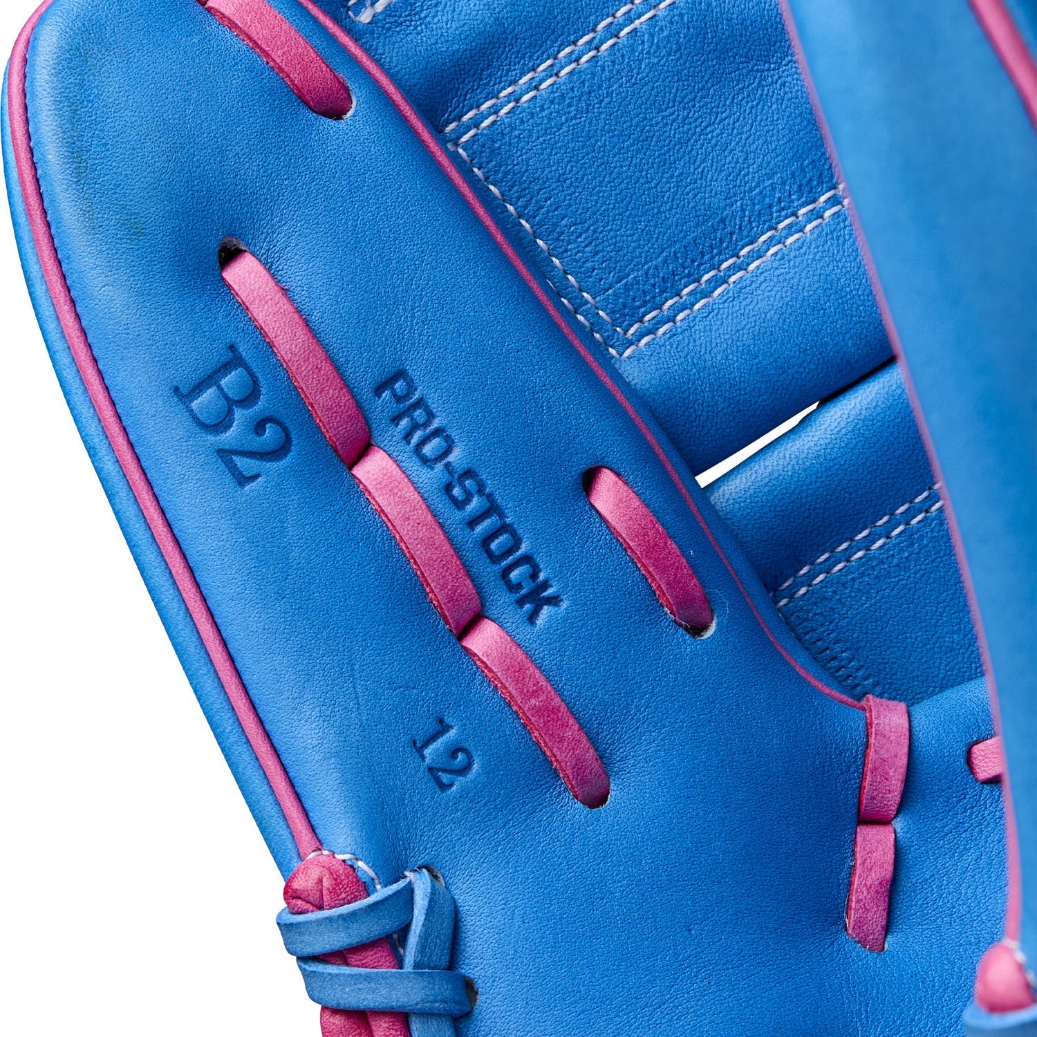 Wilson A2000 2025 Love the Moment B2 12" Baseball Glove