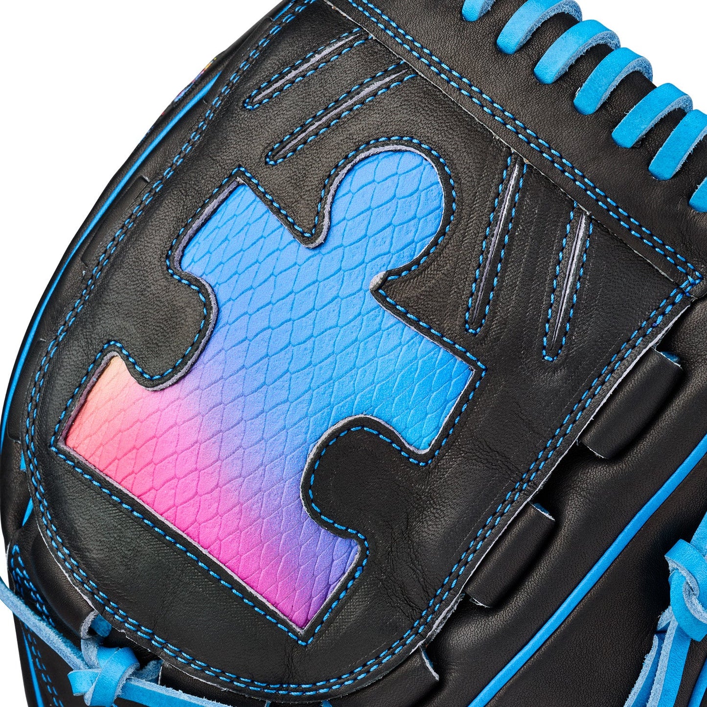 Wilson A2000 2026 B23 Puzzle Piece LTM 12" Baseball Glove