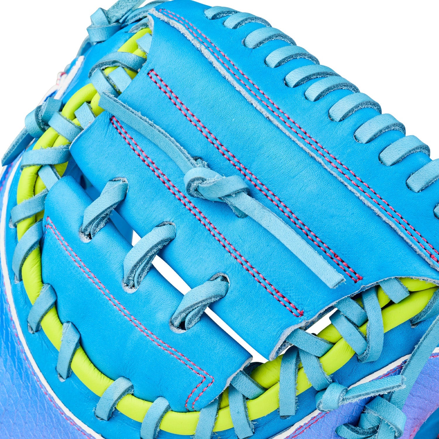 Wilson A2000 2026 CM33SS LTM 33" Baseball Catcher's Mitt