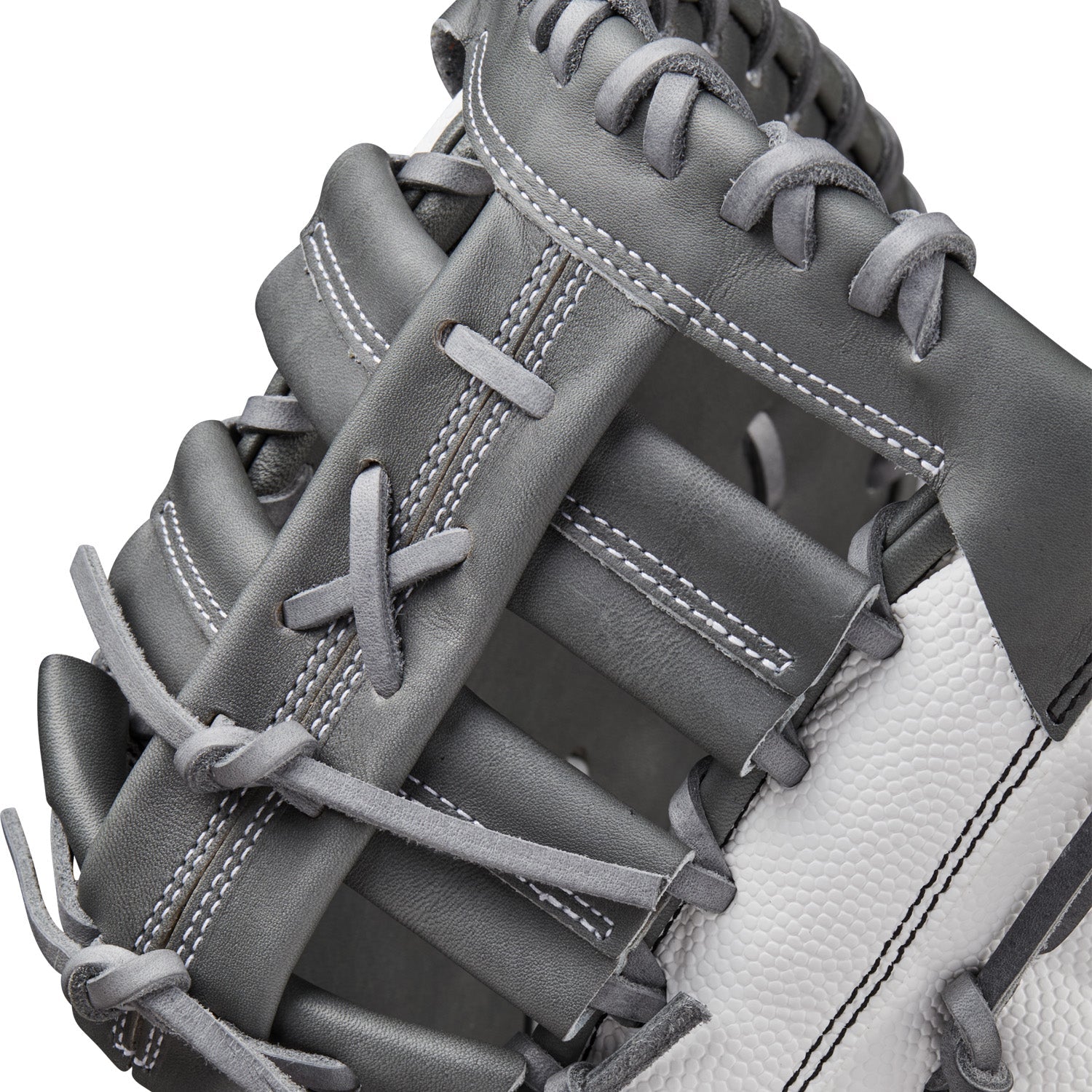 Wilson A2000 Classic 1620FP 12.5" Firstbase Softball Glove