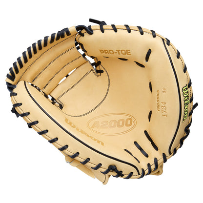 Wilson A2000 Classic 1734 Blonde/Black 34” Catcher’s Mitt