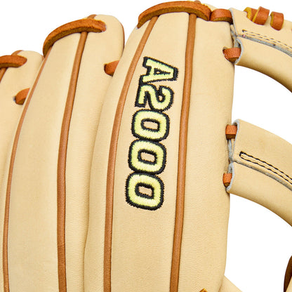 Wilson A2000 Classic EL3 Blonde 11.75'' Baseball Glove