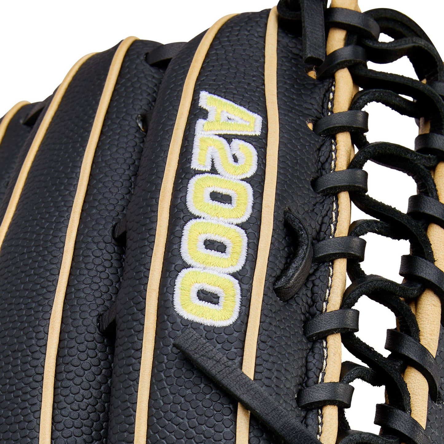 Wilson A2000 Classic Series OT7 w/SS 12.75” Outfield Baseball Glove