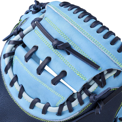 Wilson A2000 CM33SS 33" Catcher's Baseball Glove 2026