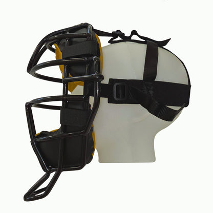 Wilson Dyna-Lite Umpire's Facemask